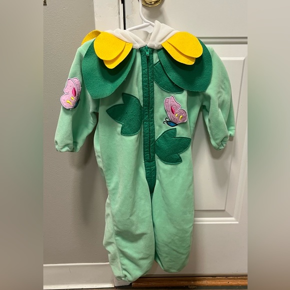 Flower Halloween Costume - 18 months - Picture 2 of 6